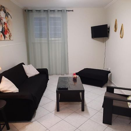 Appartamento Lousi House Atene Esterno foto