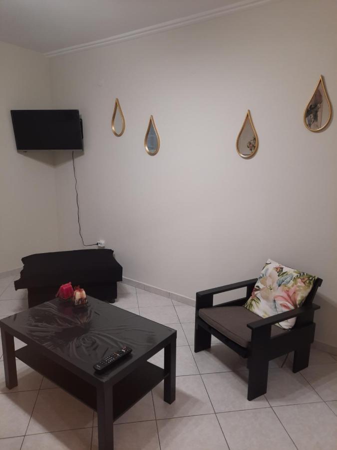 Appartamento Lousi House Atene Esterno foto